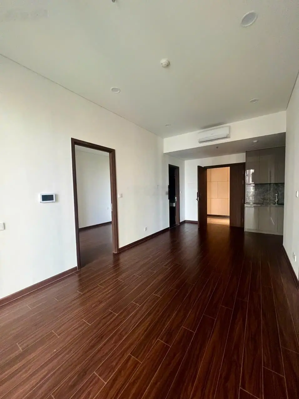 Bán nhanh căn 2N 61m2 tòa H1 Masteri Water Front, giá 4,25 tỷ. LH 0989 790 ***