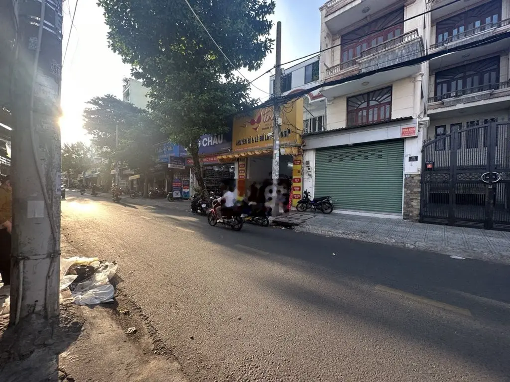 MT Thống Nhất 4.5x20, lầu ,