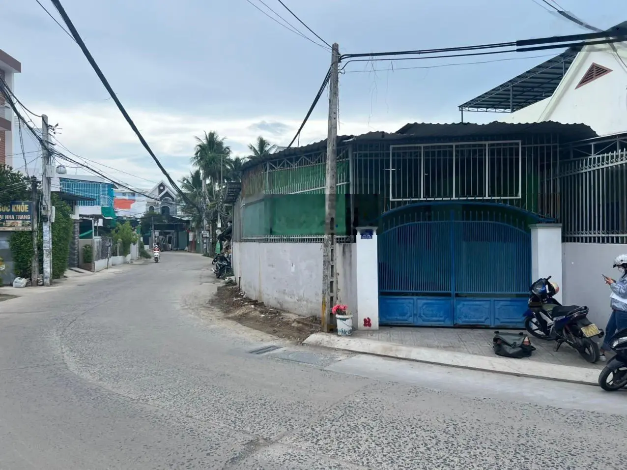 Bán nhà c4 mặt tiền Cầu Dứa - Phú Nông - Xã Vĩnh Ngọc, Nha Trang, DT 105m2 giá 3,5tỷ