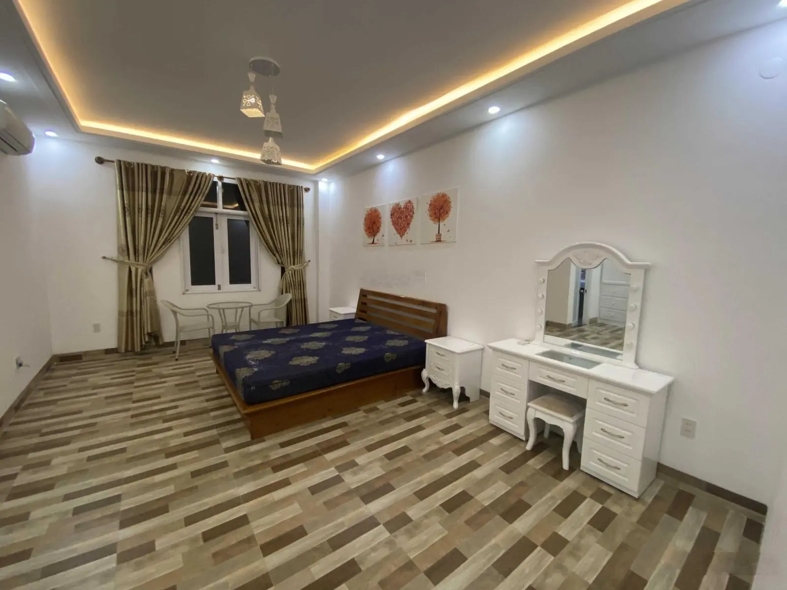 Nhà 1 trệt 3 tầng đường B1 Vĩnh Điềm Trung, tp. Nha Trang