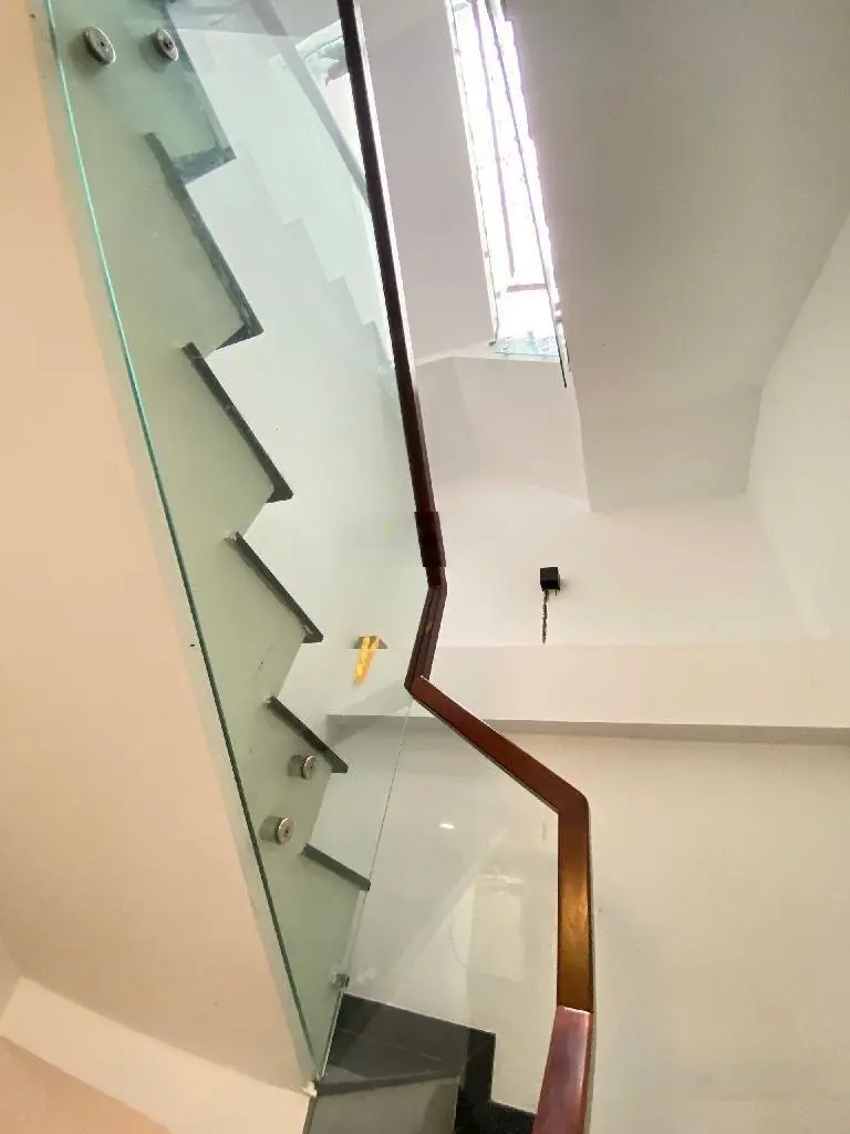 NHÀ ĐẸP 73M2,4 TẦNG , 5 PHÒNG NGỦ ,NGANG 4,1 ,DÀI 16,59 ,HXH ,GIÁ 10,2 TỶ (TL) PHƯỜNG 4,QUẬN 8