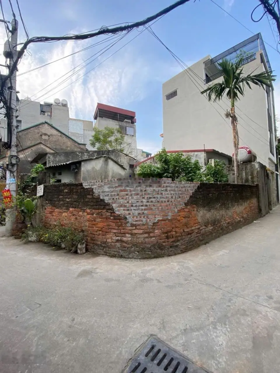 Bán mảnh đất đẹp Phú Diễn, lô góc 3 thoáng, ô tô đỗ cửa, 80m2 giá đầu tư
