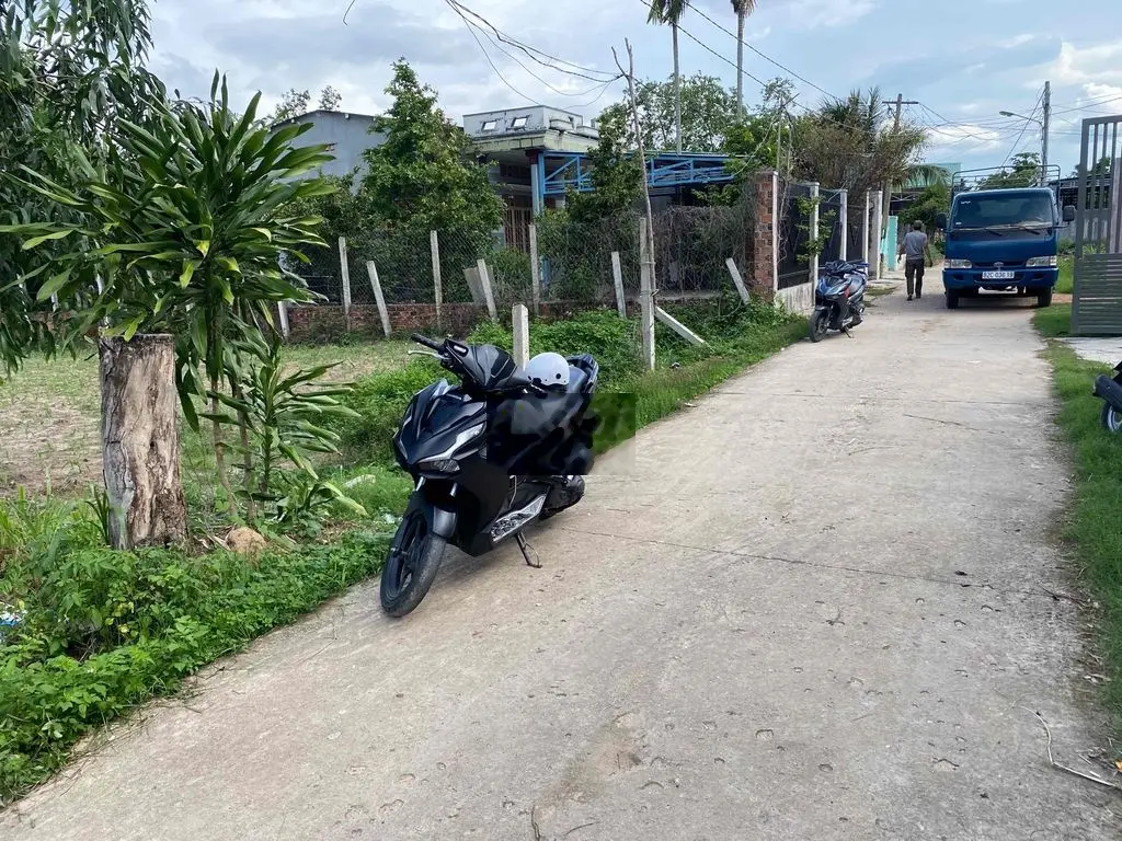 712m2 thổ cư 100m2 sát trung tâm tp.kon tum đường bê tông 4,5m