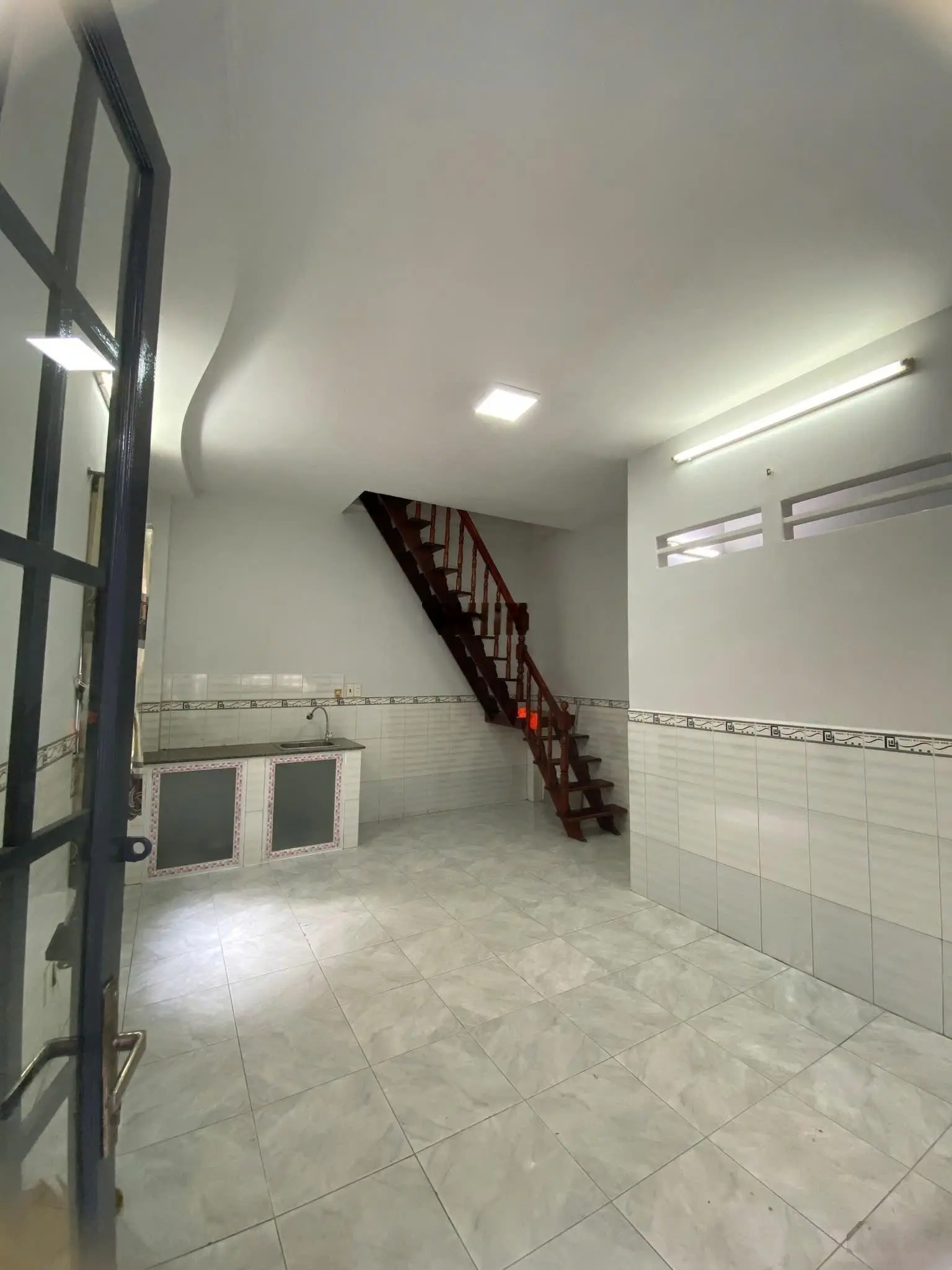 Bán 2 căn liền kề tổng 56m2 đất | dân cư hiện hữu sổ hồng riêng| vị trí kinh doanh Dương Bá Trạc