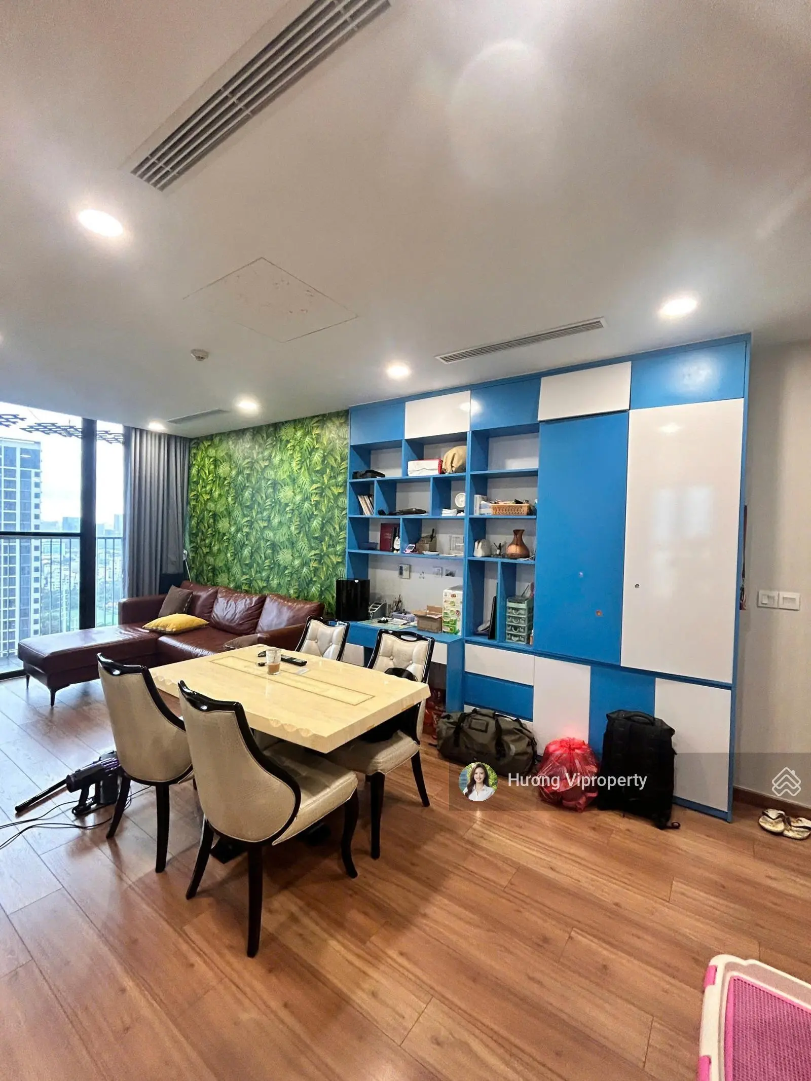 Bán căn hộ CÓ SỔ HỒNG HR1B-03 Eco Green Saigon 2PN 2WC full NT hỗ trợ thủ tục hồ sơ A-Z