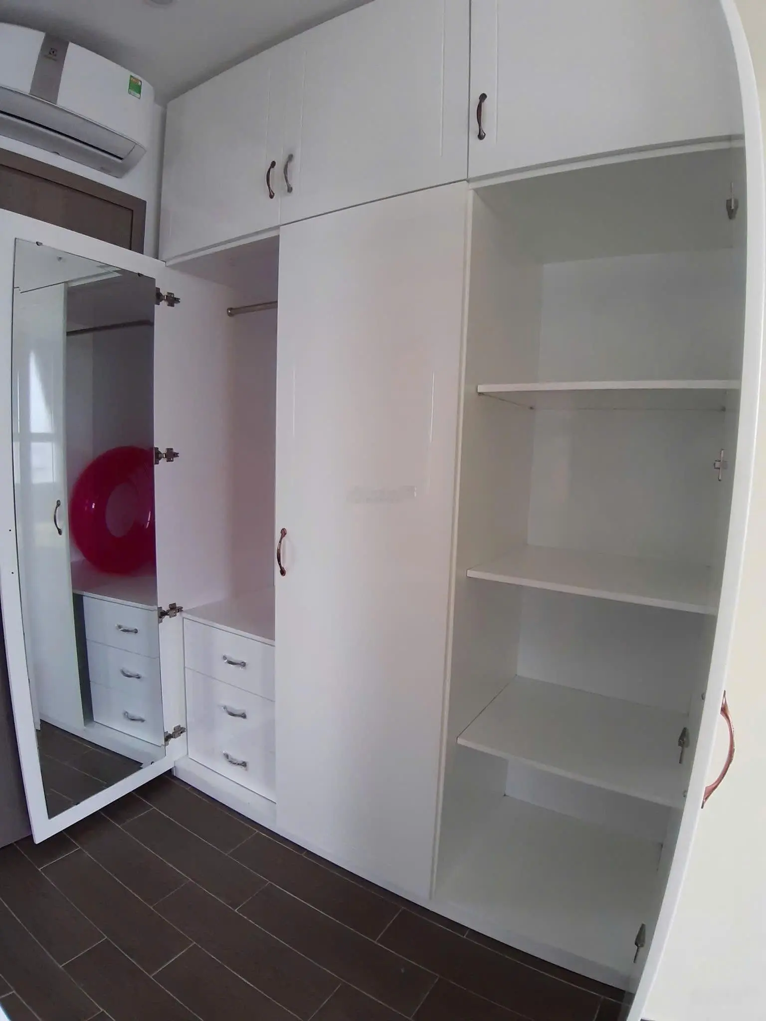 Cần bán căn hộ Tân Hương Tower, Q. Tân Phú, 86m2, 2 PN + 2WC. Giá 1.98 tỷ. LH: 0938,993,973