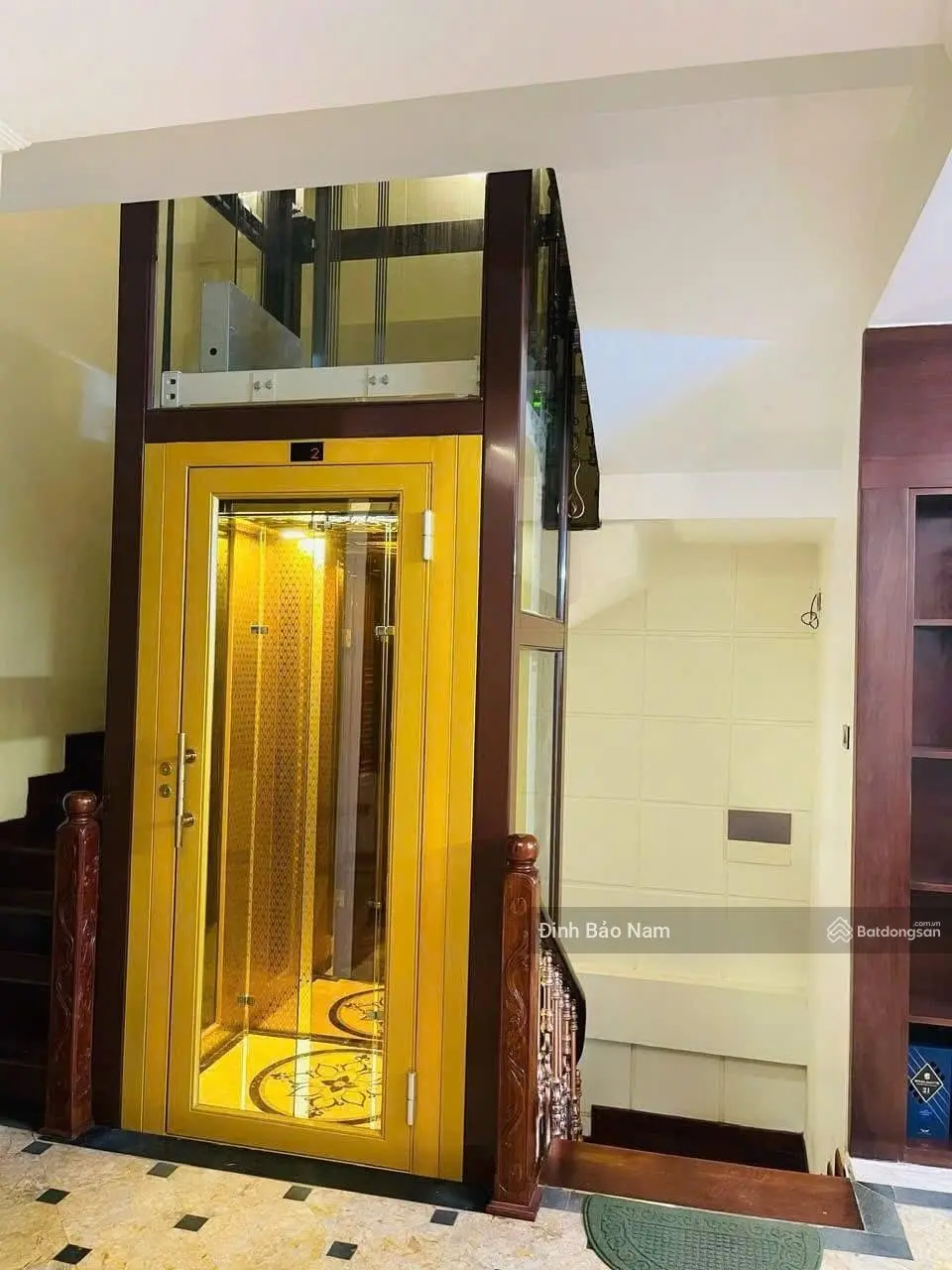 Đặng thai mai 100m 5 tầng thang máy thiết kế biệt thự mt 20m lô góc 2 mặt tiền ô tô vào nhà sổ đẹp