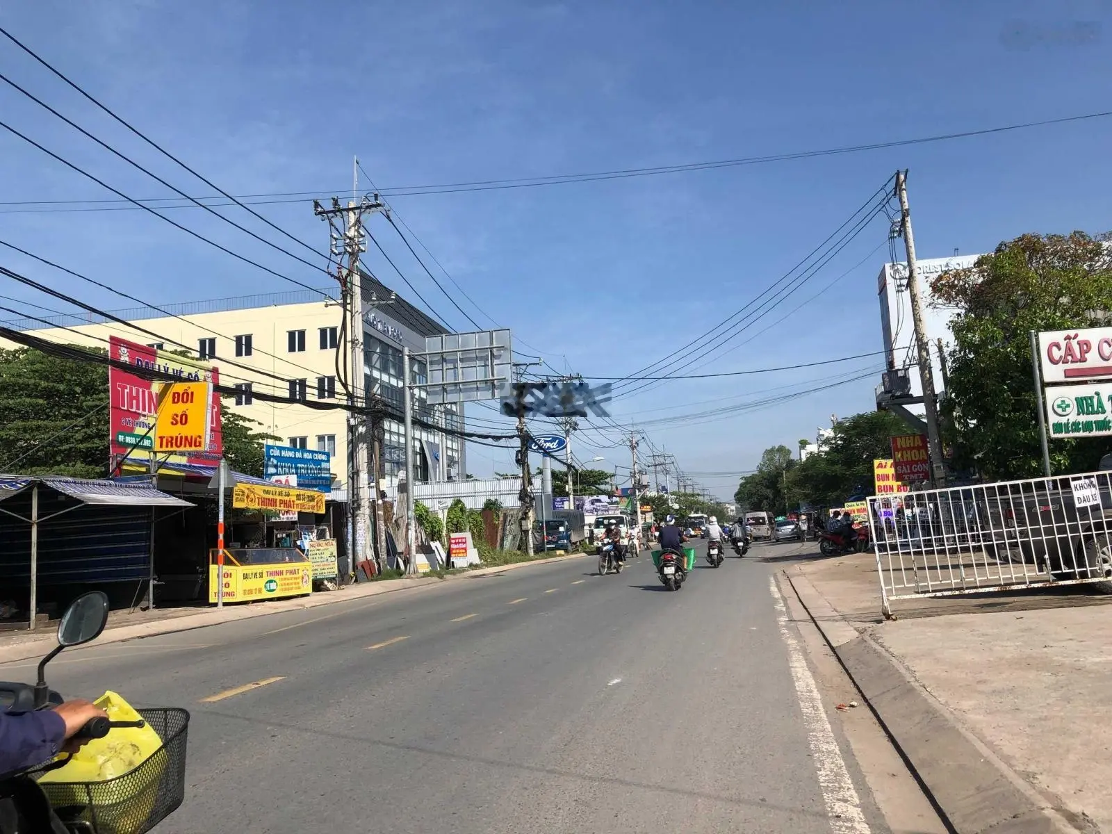 Hàng hot! Bán đất MT Hoàng Hữu Nam, kế dự án Novaland - Lê Văn Việt, 8.2x23=190m2, giá 28 tỷ
