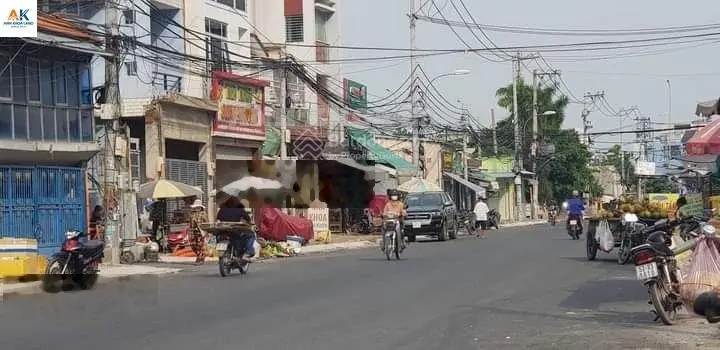 Hàng Hiếm-Bán Gấp Nhà Đẹp 1 Trệt 1 Lầu, Hẻm Xe Hơi, Quốc lộ 13 P.Hiệp Bình Phước Giá 5,9 tỷ 97,6m2