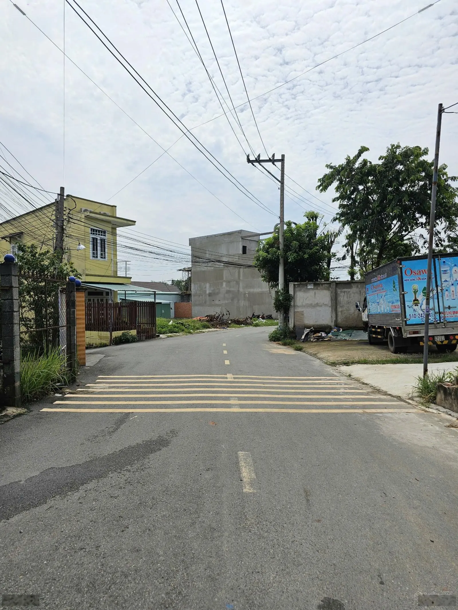 2 tỷ 100 Bán đất cách đường Trương Văn Vĩnh 50m, P.Tân Bình, TP.Dĩ An