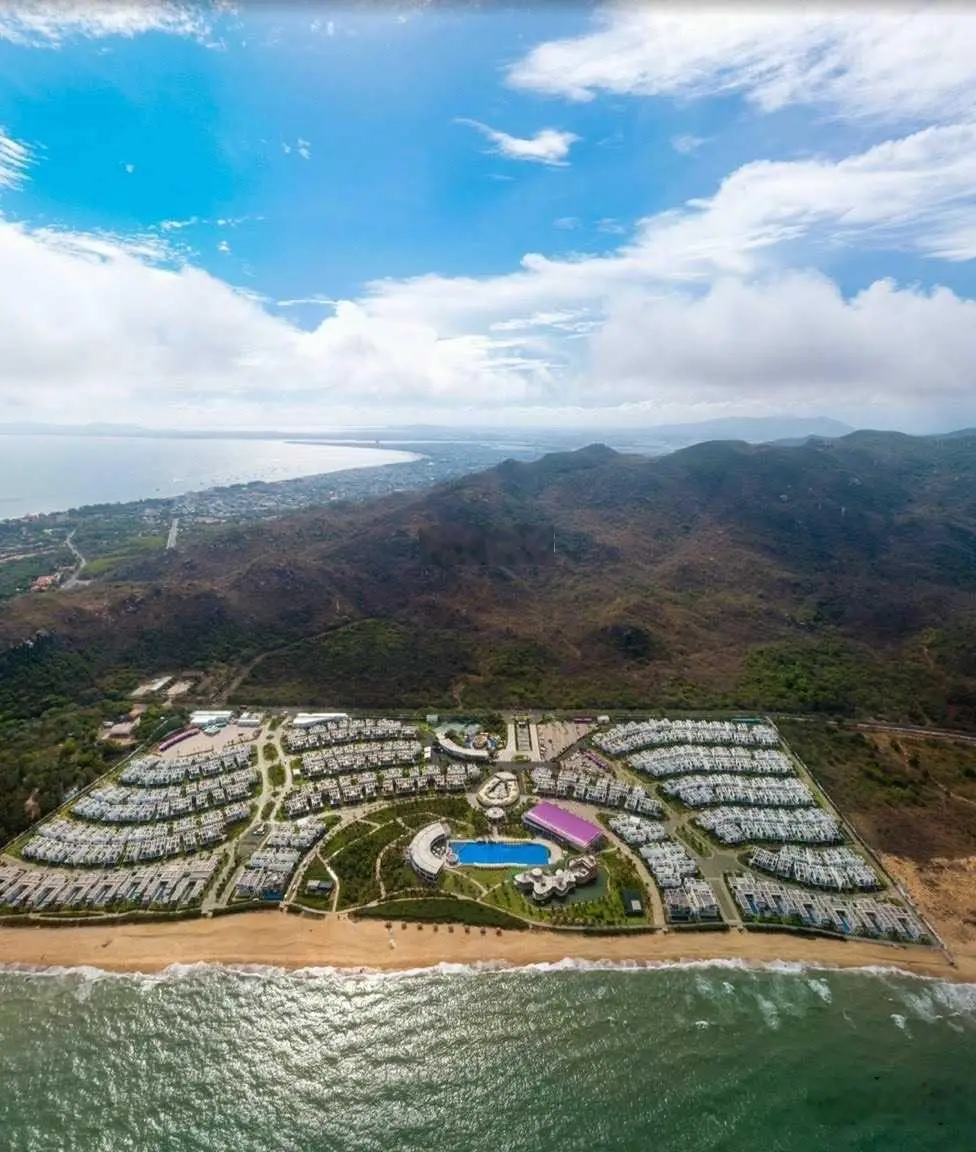 Mình cần bán gấp 3 căn villa biển được thiết kế đặc biệt nhất dự án Oceanami, LH 0912 712 ***