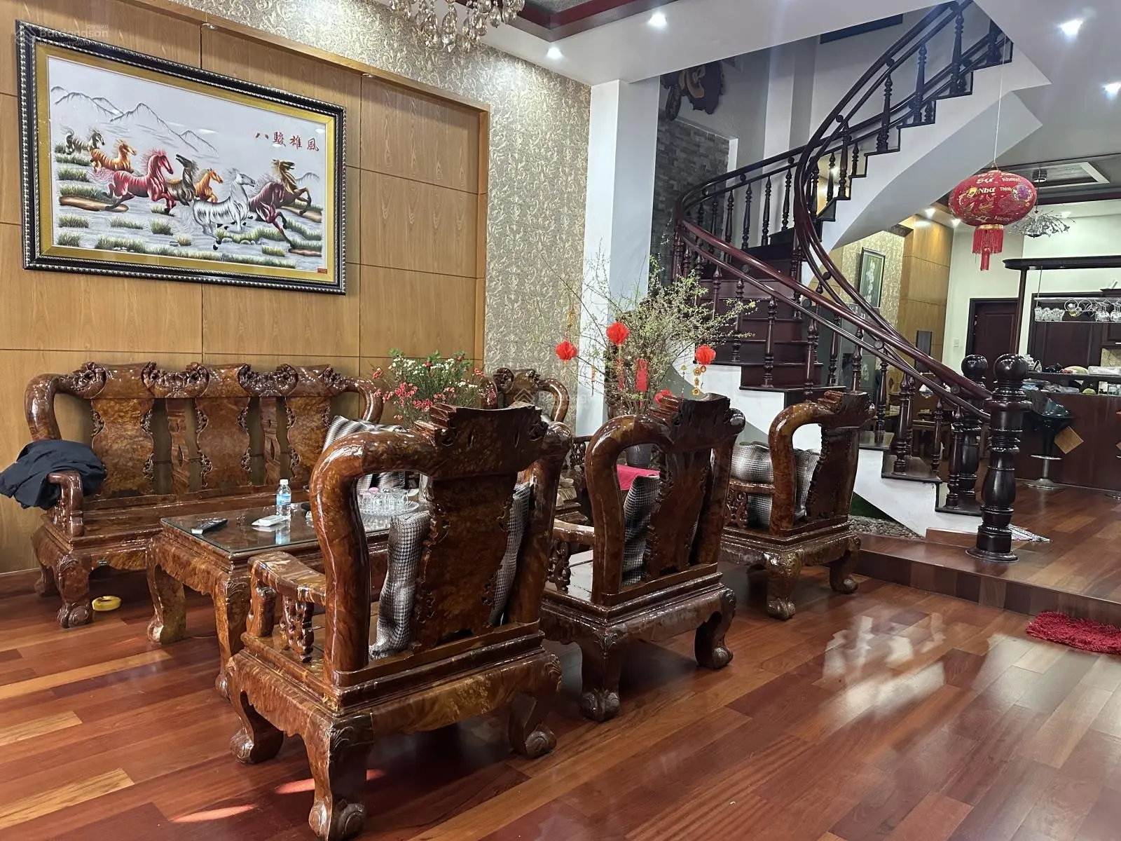 Nhà 3 tầng đẹp đường Lê Đại Hành, vị trí vip, gần với Nguyễn Thị Minh Khai.