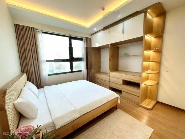 Bán 3 phòng ngủ đẹp, ban công ĐN view hồ tòa C7 Vicom - Vinhomes D'Capitale Trần Duy Hưng