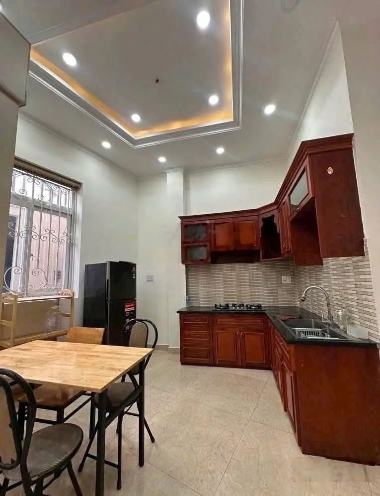 Nhà 4 tầng ngay đặng văn bi, trường thọ, thủ đức đường nhựa 7m, ngang 7m vuông vứt.