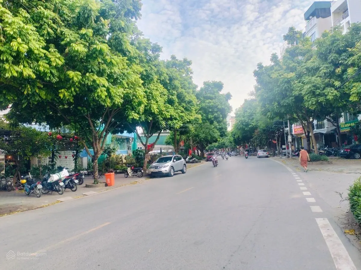 (Cần bán) nhà đất Đa Sỹ 60 m2 (17.5 tỷ) Kiến Hưng Hà Đông. Kinh doanh sầm uất, vỉa hè, ô tô tránh