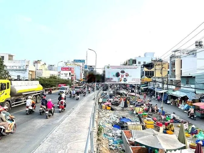 Nhà 2 tầng kdbb chợ Phú xuận , thu nhập 15 tr giá 4,2 tỷ. 4*15