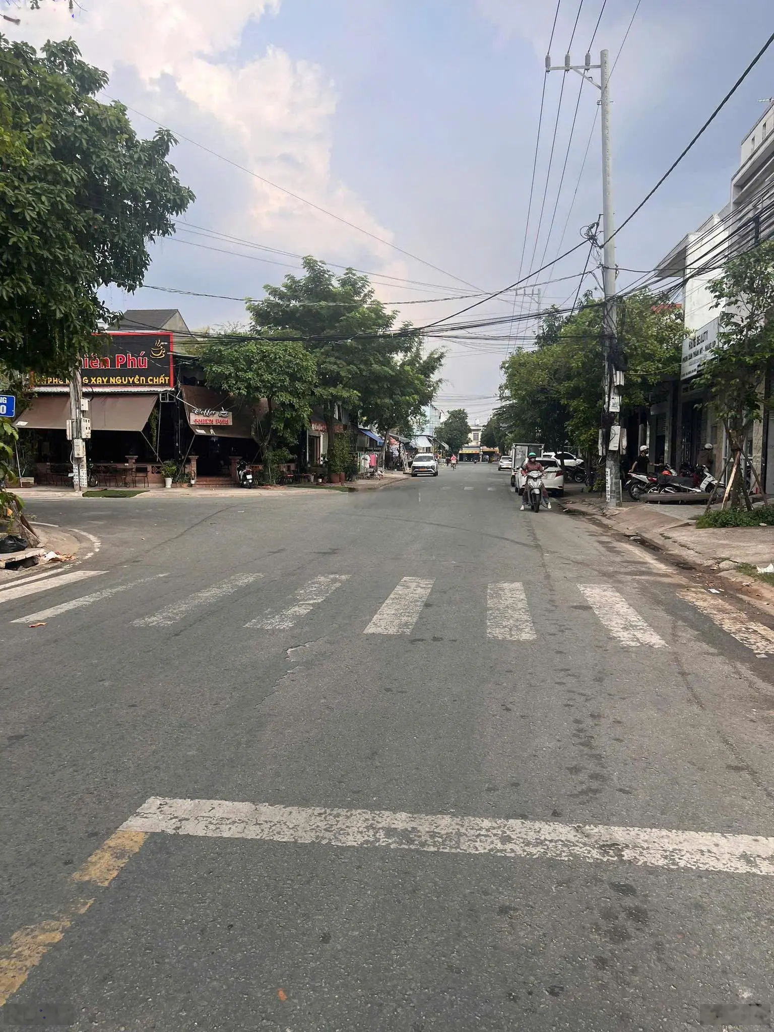 Chủ ngộp, bán rẻ nhất KDC Vietsing, 100m2, giá chỉ 3,4ty, có nhà cho thuê 6tr, sổ hồng riêng