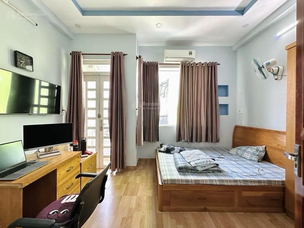 Bán nhà Tôn Thất Thuyết Quận 4 - 5 Tầng - 54m2 - 5 tỷ nhỉnh - hẻm 5m - tiện kinh doanh