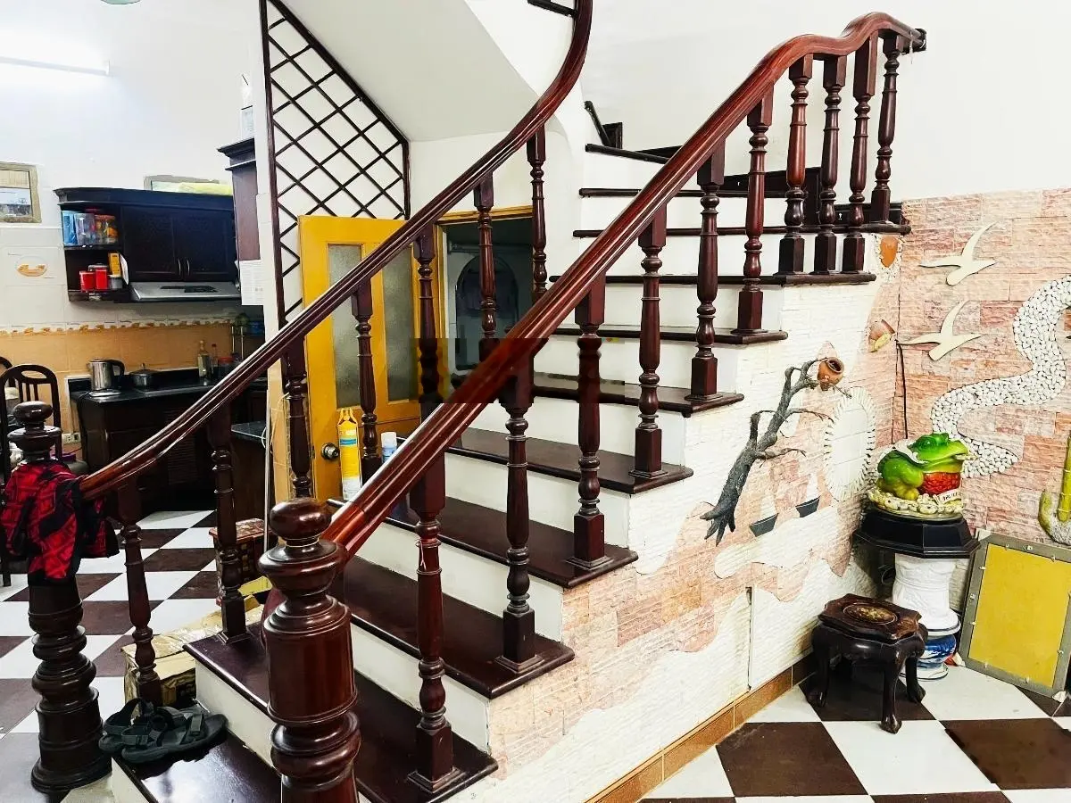 Mặt phố Mai Anh Tuấn 283m2 mặt tiền to, trung tâm, sổ đỏ đẹp