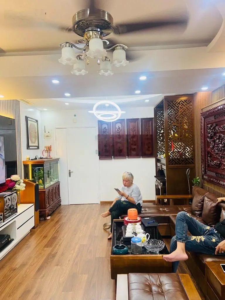 Chính chủ bán căn hộ CC KĐT RESCO MỚI CỔ NHUẾ. 98m2, 3 ngủ, sổ cc chỉ nhỉnh 5 tỷ