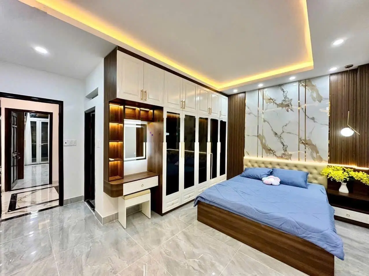 Nhà phố mới đẹp phong cách hiện đại sang trọng đường Huỳnh Thị Đồng, thị trấn Nhà Bè