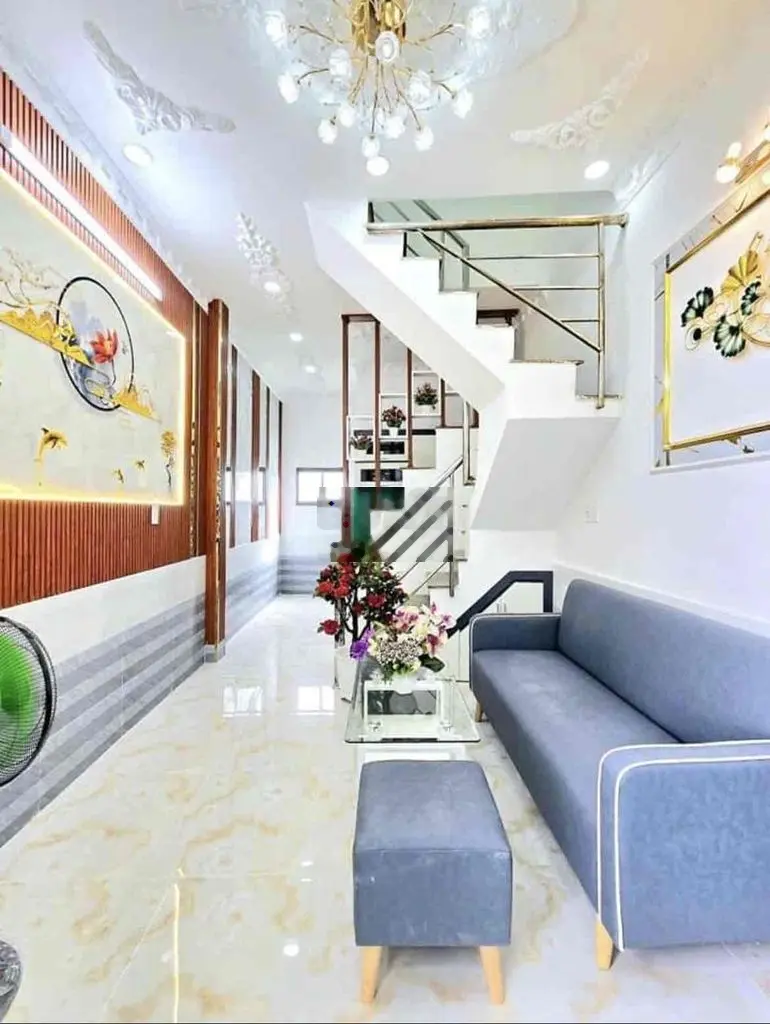 Chủ ngộp ngân hàng cần ra nhanh căn nhà Lê Văn Sỹ , Quận 3 - 28m2-3tỷ