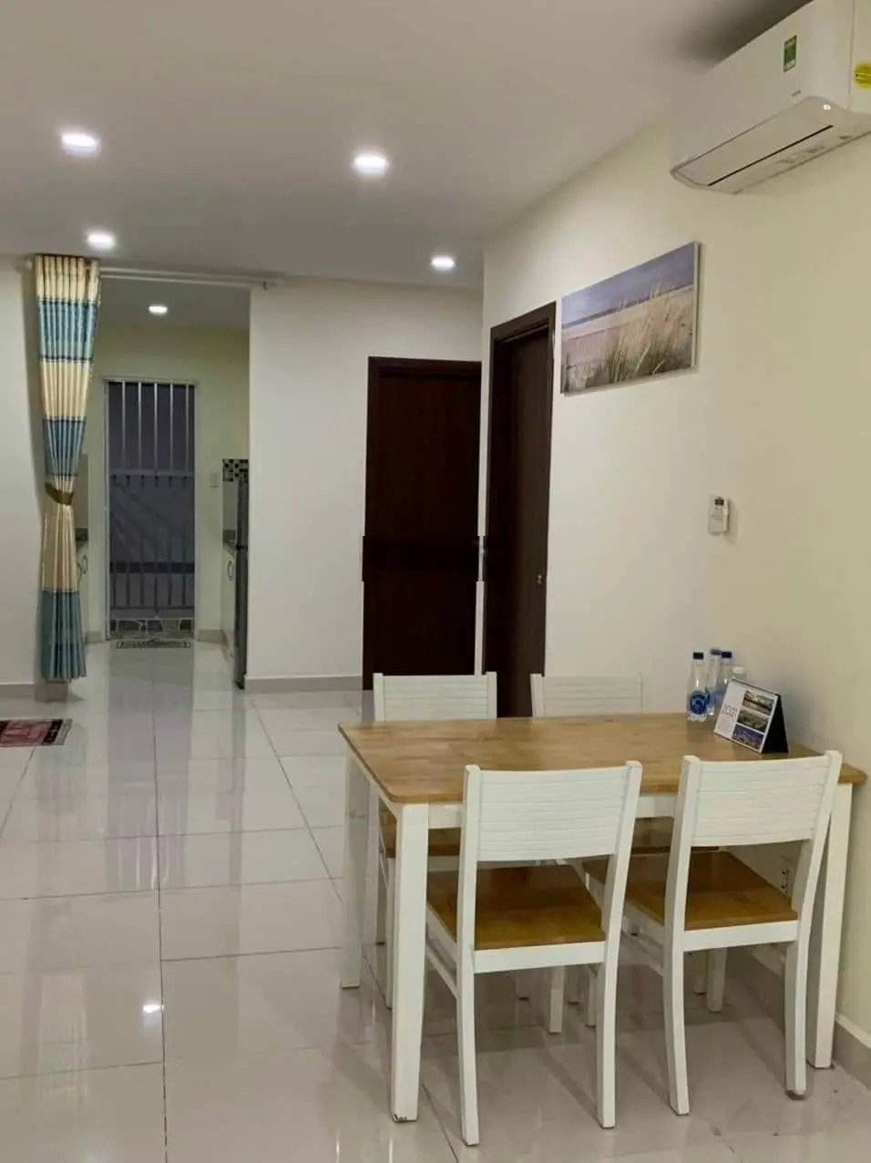 Bán căn hộ 8X Rainbow (Ngọc Đông Dương) 3 phòng ngủ, diện tích 83m2, giá bán 2 tỉ, hỗ trợ vay