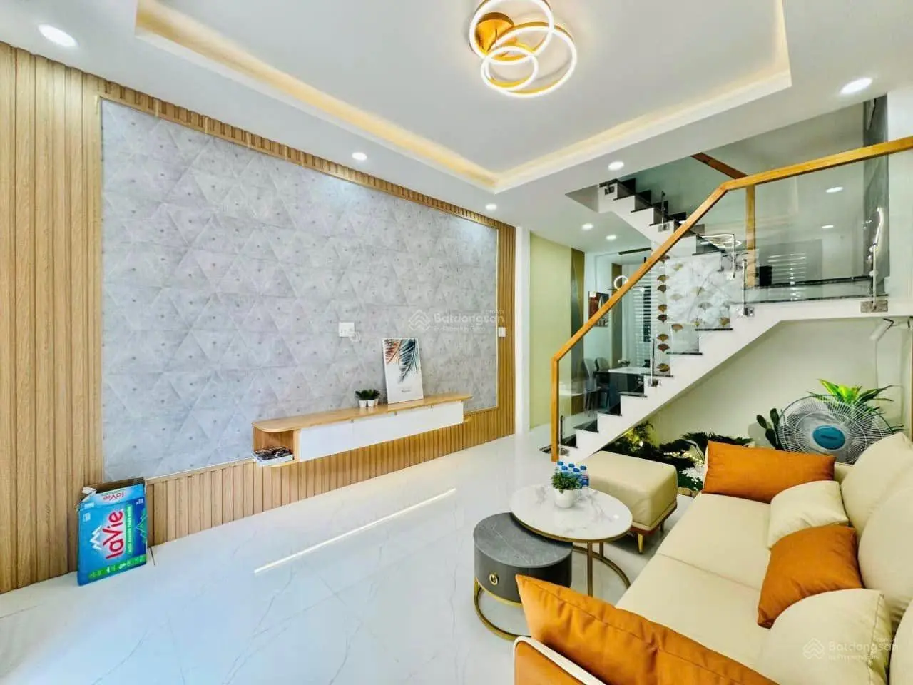 Kẹt tiền cần bán nhà đường Nguyễn Thị Khắp, Tân Đông Hiệp, Dĩ An, sổ riêng, 80m2, giá bán 870 triệu