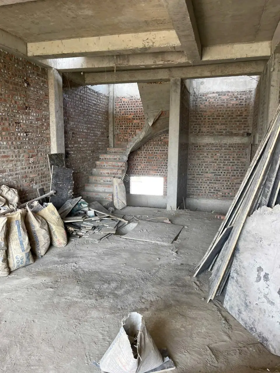Âu Cơ Nhật Tân 52m2 5 tầng thang máy MT 4.2m nhỉnh 10tỷ ngõ trước nhà rộng thoáng trước sau sổ đẹp