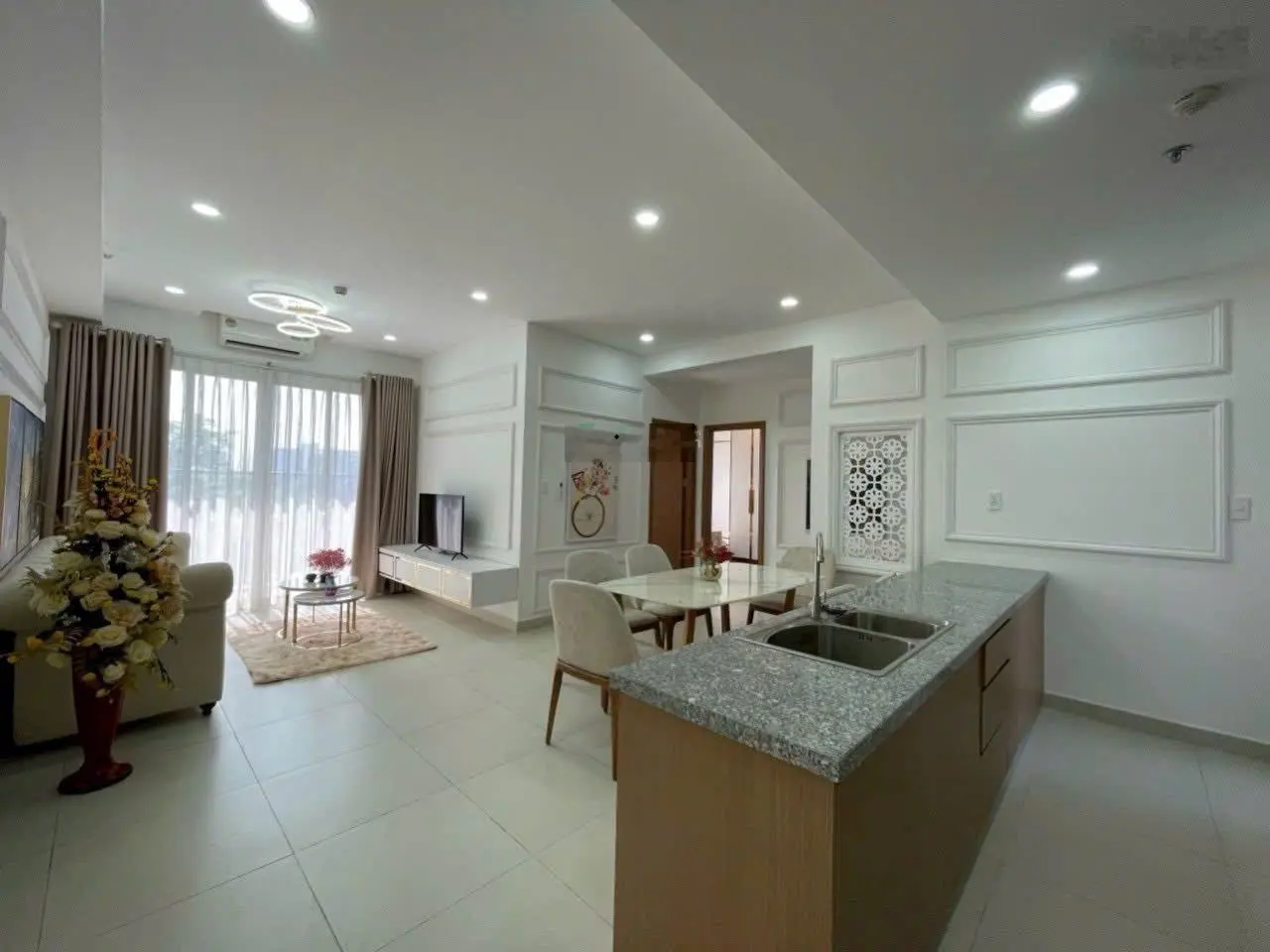Bán căn hộ Habitat ngay cổng KCN Vsip1 3pn 2wc 93m2 full nội thất 2.8tỷ đang cho thuê 15tr/tháng