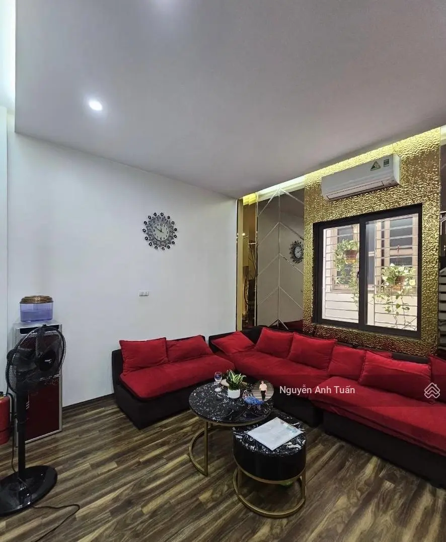 Bán nhà Nguyễn Chí Thanh, Đống Đa phân lô oto tránh, dừng đỗ ngày đêm kinh doanh sầm uất giá 18 tỷ