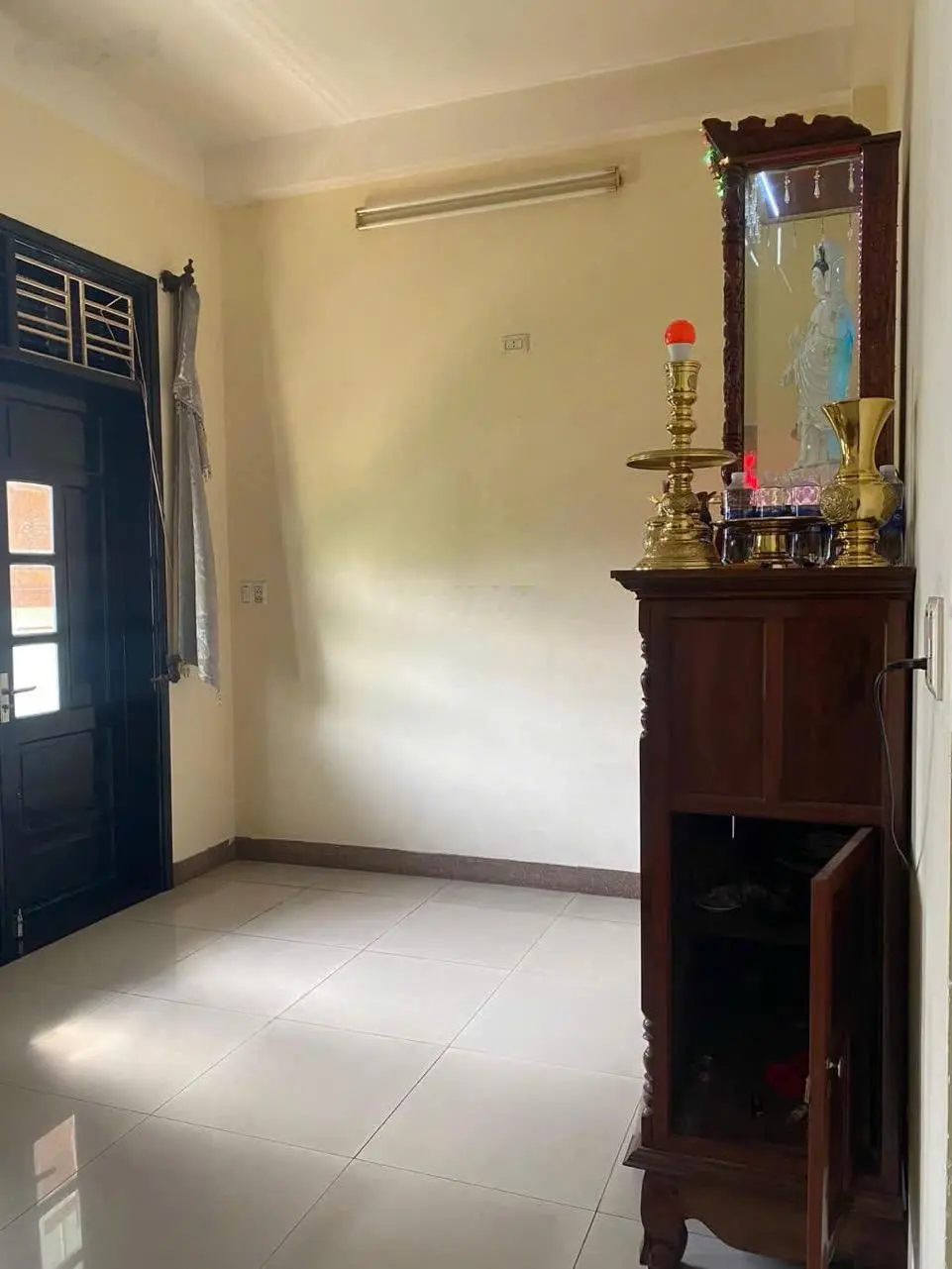 Bán nhà 3 tầng 2 mặt tiền đường Lê Thanh Nghị, Hòa Cường Bắc, Hải Châu. Gần 30/4
