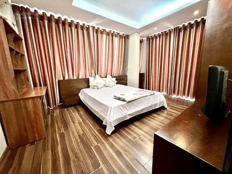Chính chủ tôi cần bán tòa apartment 6 tầng thang máy lô góc đẹp ô tô đỗ cửa kd luôn full phòng