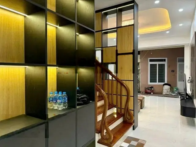 Bán Nhà Nguyễn Ngọc Nại - Thanh Xuân, D.Tích 55m2, 5 Tầng, 6 Ngủ, Sổ A4, Giá Chào 11.6 Tỷ