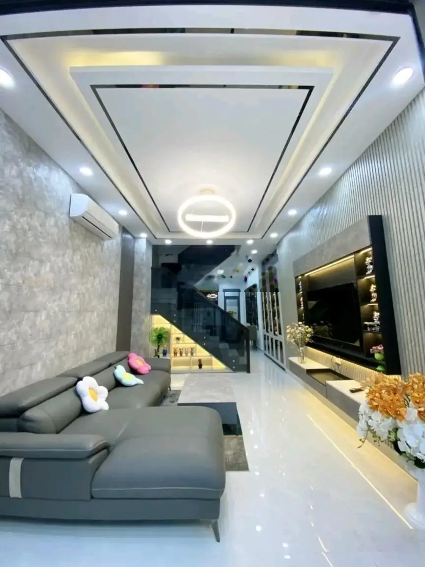 Bán nhà giá chỉ 3TỶ420/80,5m2 đường 3/2 - P. 8 - Q. 10, cho thuê 25tr, gần Bệnh Viện Nhân Dân 115