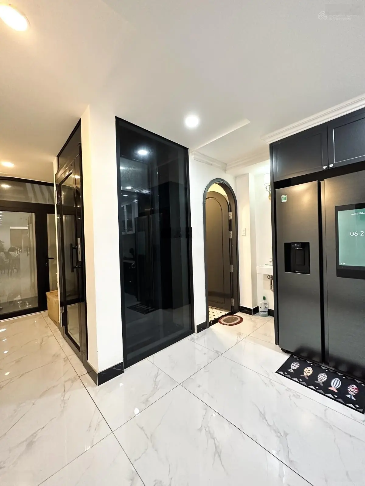 Nhà mới cứng 5 tấm HXH Lê Thánh Tôn view chợ Bến Thành trung tâm Quận 1. Nhà đẹp giá siêu hời 25 tỷ