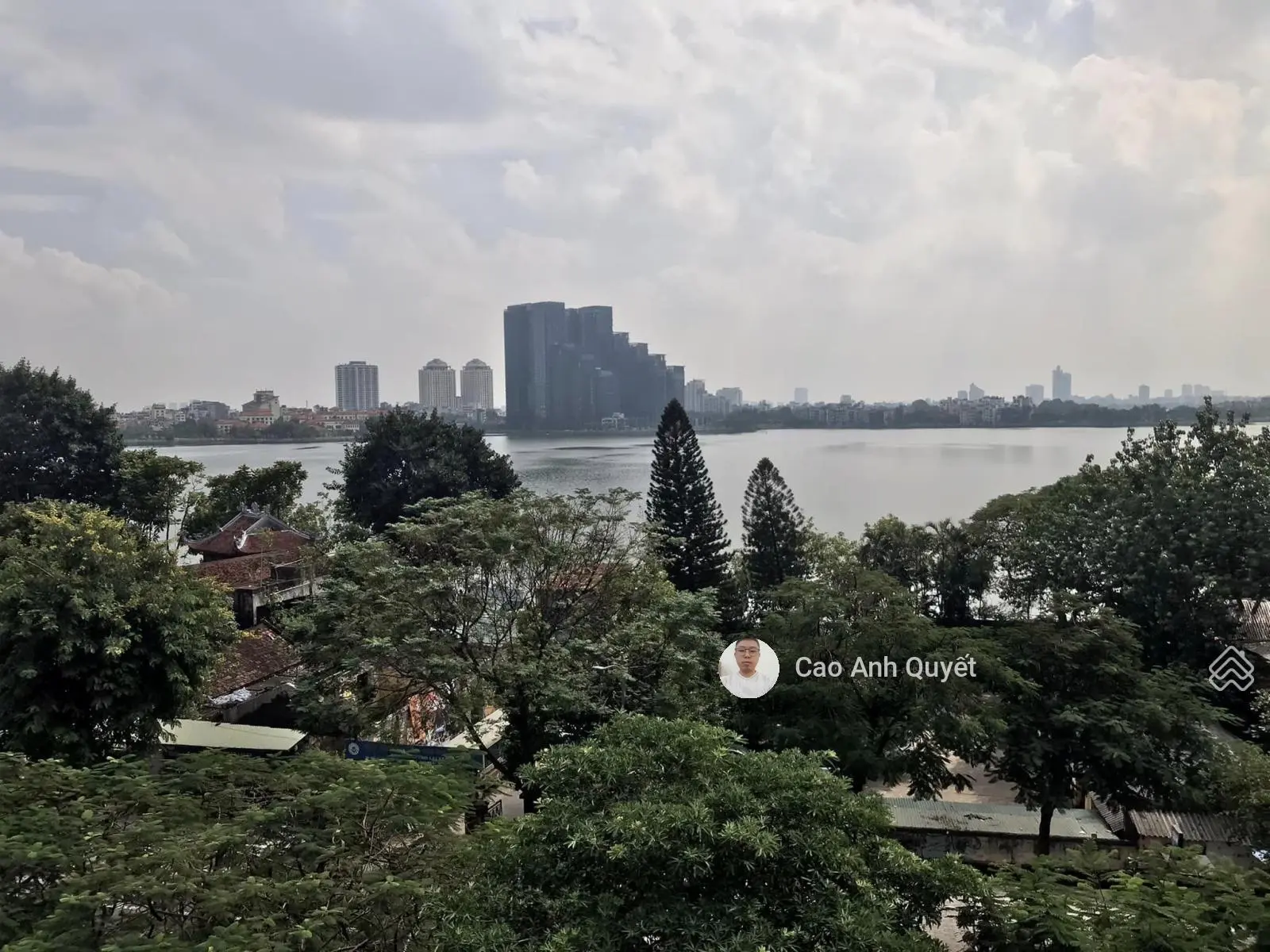 Bán nhà 75m2 6T view hồ MT 7,5m Quận Tây Hồ 25,5 tỷ Lạc Long Quân