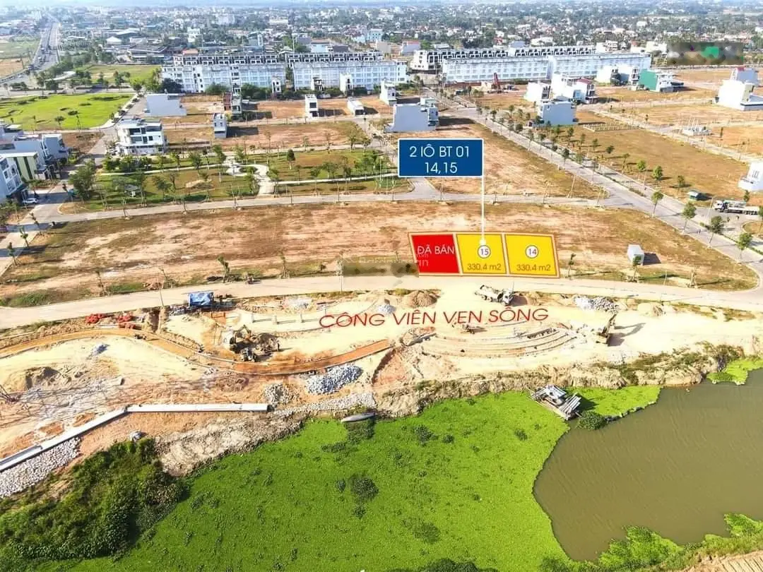 Đất biệt thự ven sông ngay TTTP Quảng Ngãi, diện tích hơn 300m2, sẵn sổ. LH: 0945 676 ***