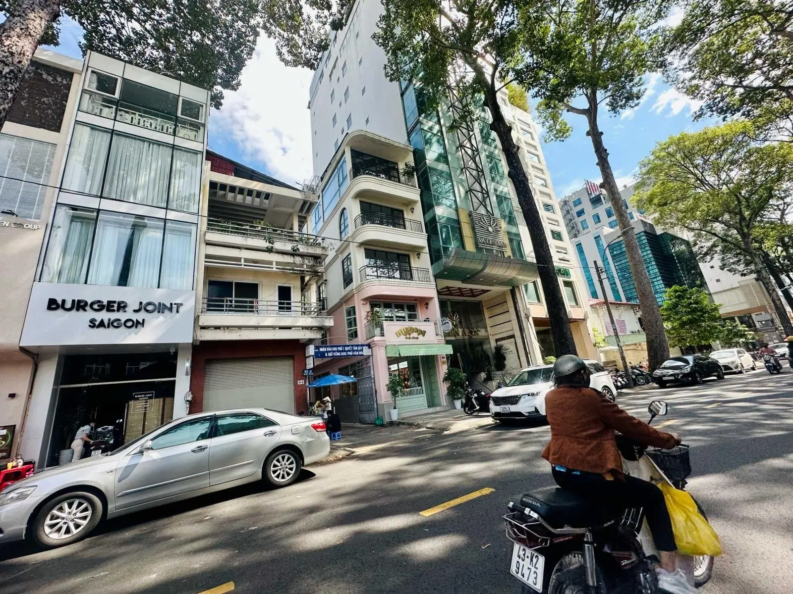 Siêu phẩm góc 2 mặt tiền đường số 2 Cư Xá Đô Thành, P.4, Q.3 trệt 2 lầu ST DT: 8mx20m, giá 39 tỷ TL