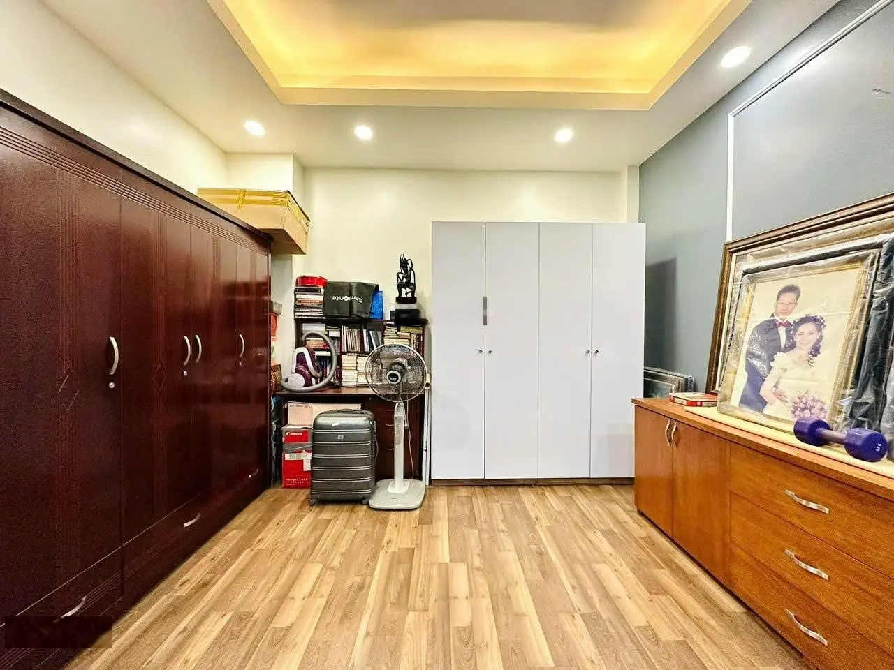 Cơ hội sở hữu nhà phố SHR đẹp tại trung tâm Tân Bình - gần sân bay - đường 5m
