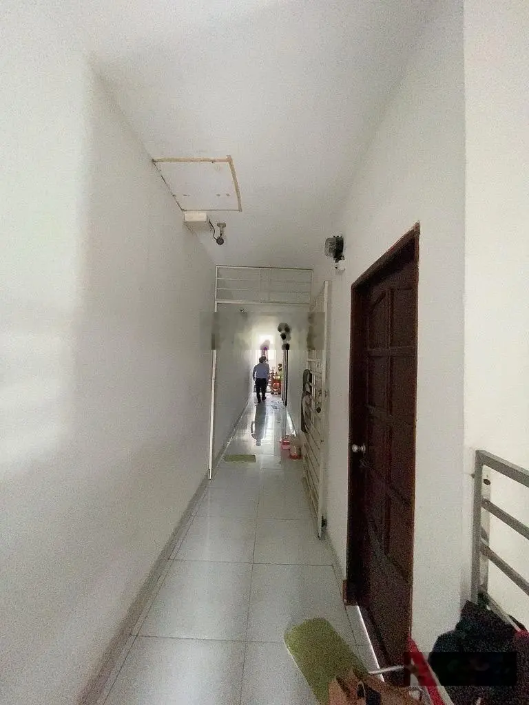 Nhà 4 tầng mặt tiền Lê Văn Chí - 151M2 NGANG KHỦNG 7.6M - Thu nhập hơn 50tr/ tháng.