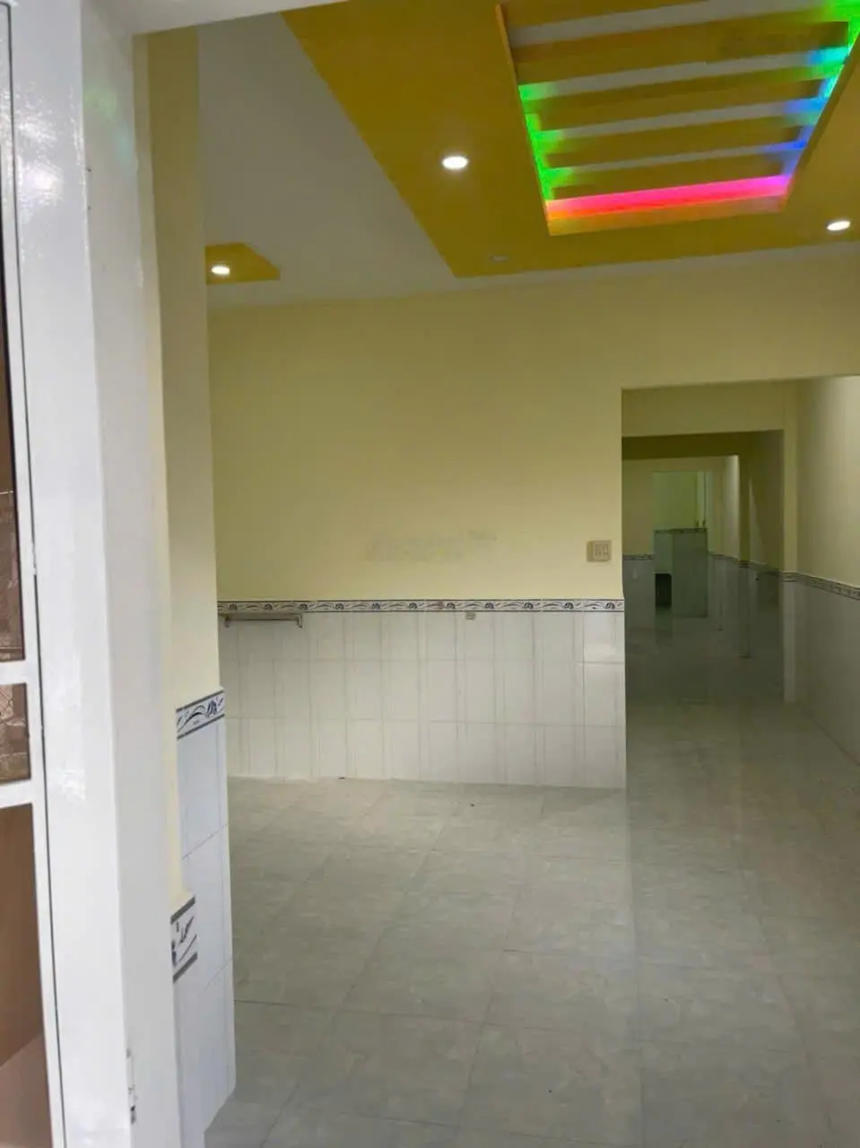 Kẹt nợ chủ hạ giá căn nhà tâm huyết trung tâm thị trấn Diên Khánh 118m2 1,75 tỷ