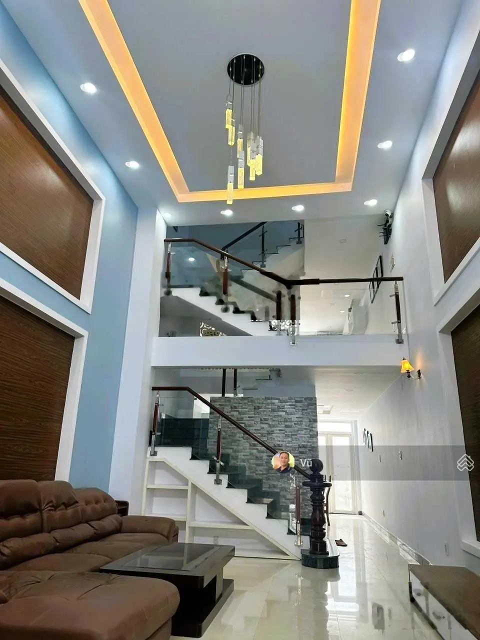 Bán gấp nhà 5 tầng sát đường Phạm Văn Đồng Phường Hiệp Bình Chánh, Thủ Đức