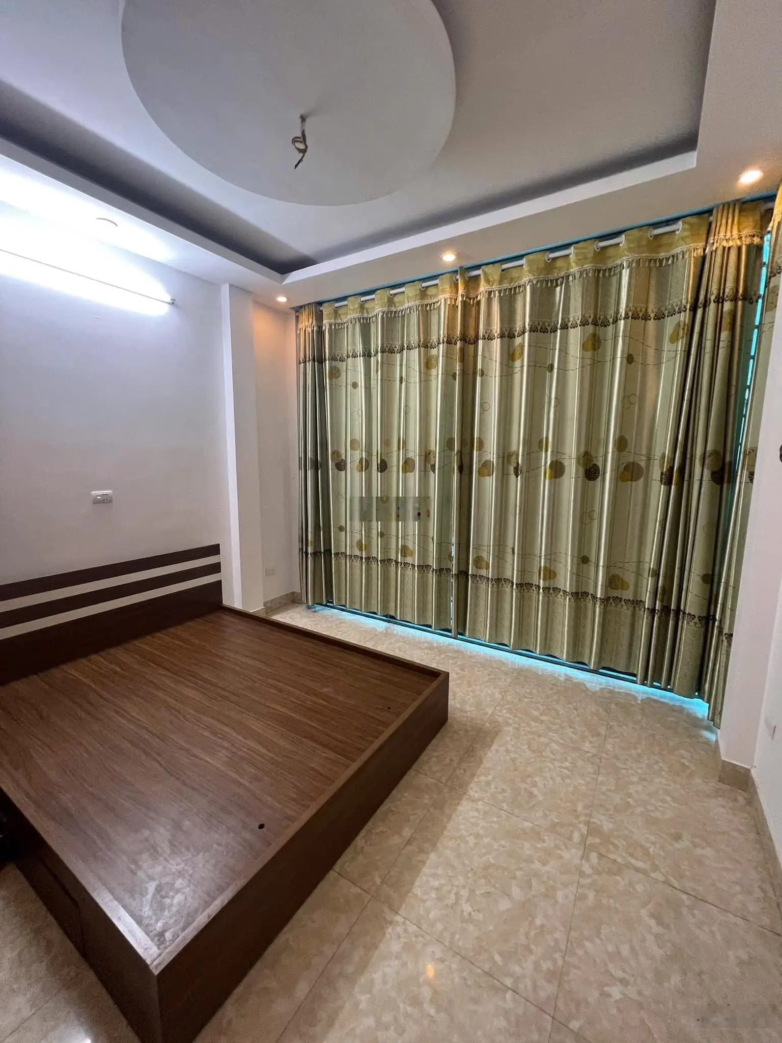 Hiếm Văn Quán ô tô, kinh doanh 30m2 5 tầng - giá nhỉnh 7 tỷ. Vừa ở vừa kinh doanh đẹp. Liên hệ ngay