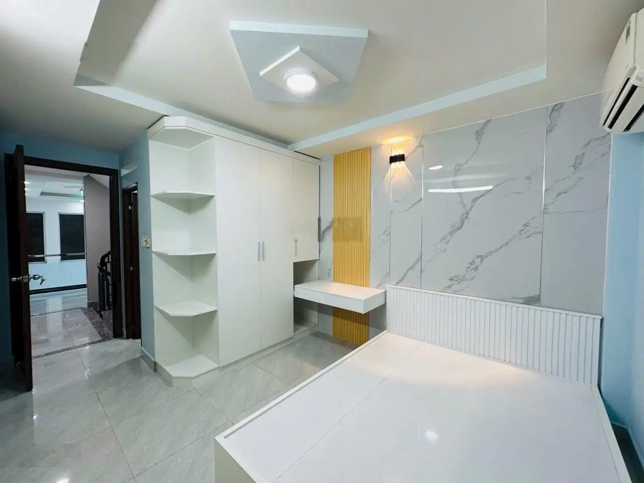 Nhà MT hẻm xe hơi cần bán đường D5, P25 Bình Thạnh. Sổ hồng riêng, Giá 3tỷ5/căn 65m2, LH 0336 556 ***
