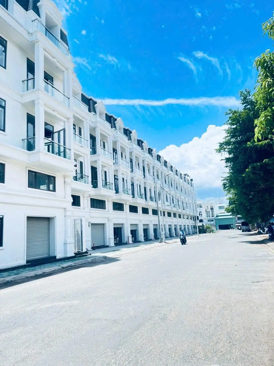 Shophouse tạo dòng tiền 70 - 100tr chỉ 45tr/ mét sử dụng ngay trung tâm TP HCM
