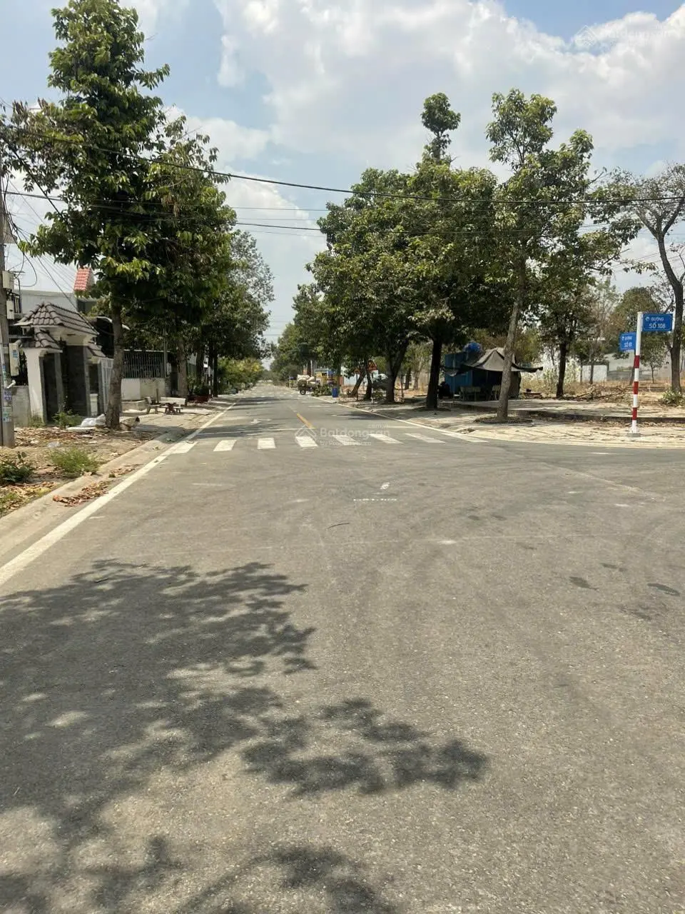 Cần tiền trang trải nên bán lô đất đường Hai Tháng Chín, Mỹ Phước 3, Bến Cát 100m2, SHR