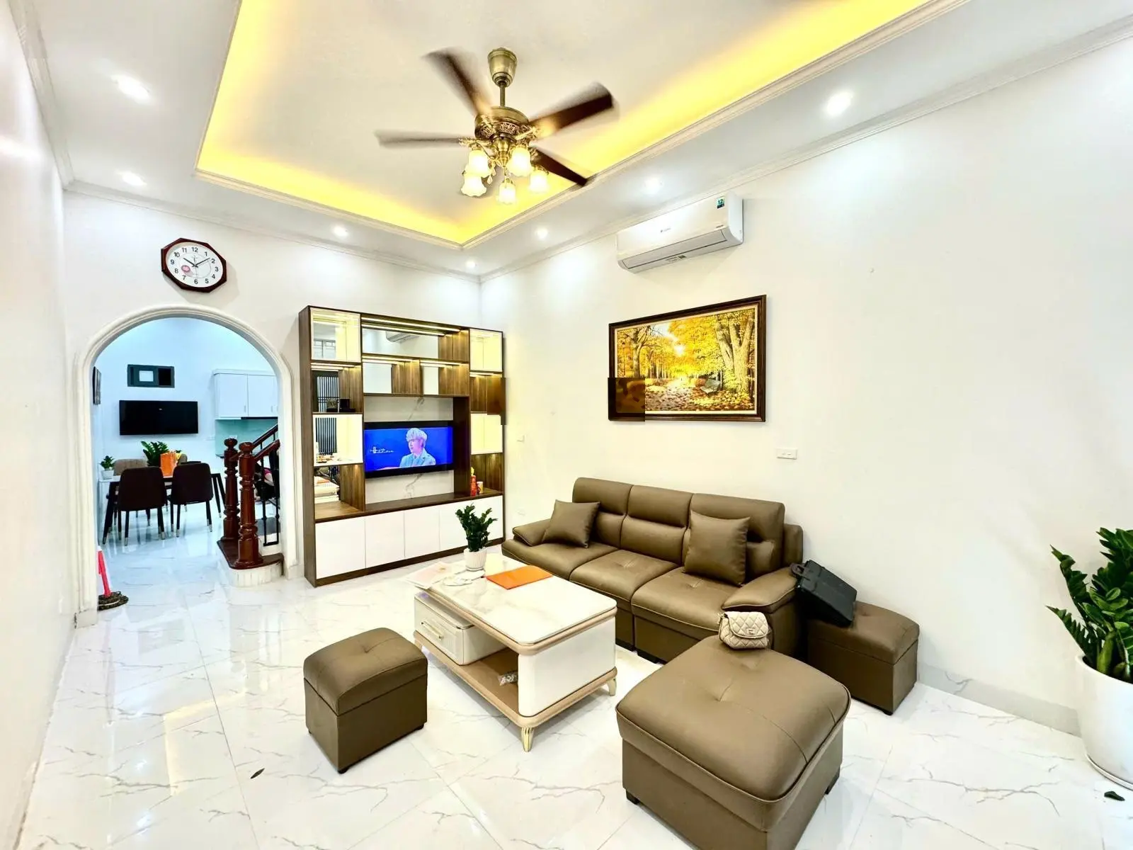 7.6 Tỷ nhà Bùi Xương Trạch mới 5T DT rộng 59m2 - ngõ 2.5m - tặng toàn bộ 6 điều hoà 6 tivi 2 tủ