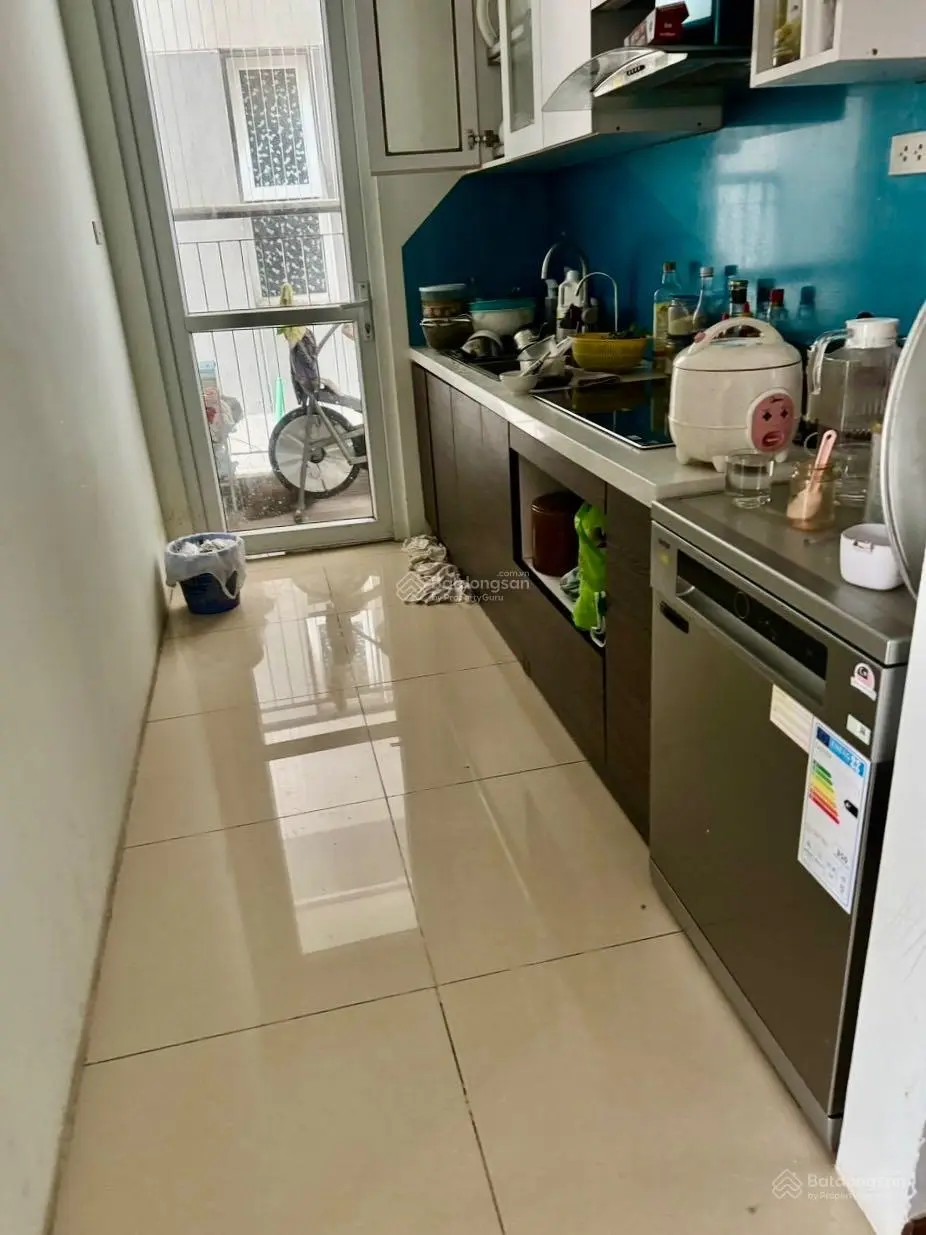 Chủ nhà bán gấp căn hộ 70,45m2 giá chuẩn chỉ 4,5 tỷ CTL tại dự án 90 Nguyễn Tuân. E Trí: 0964 380 ***