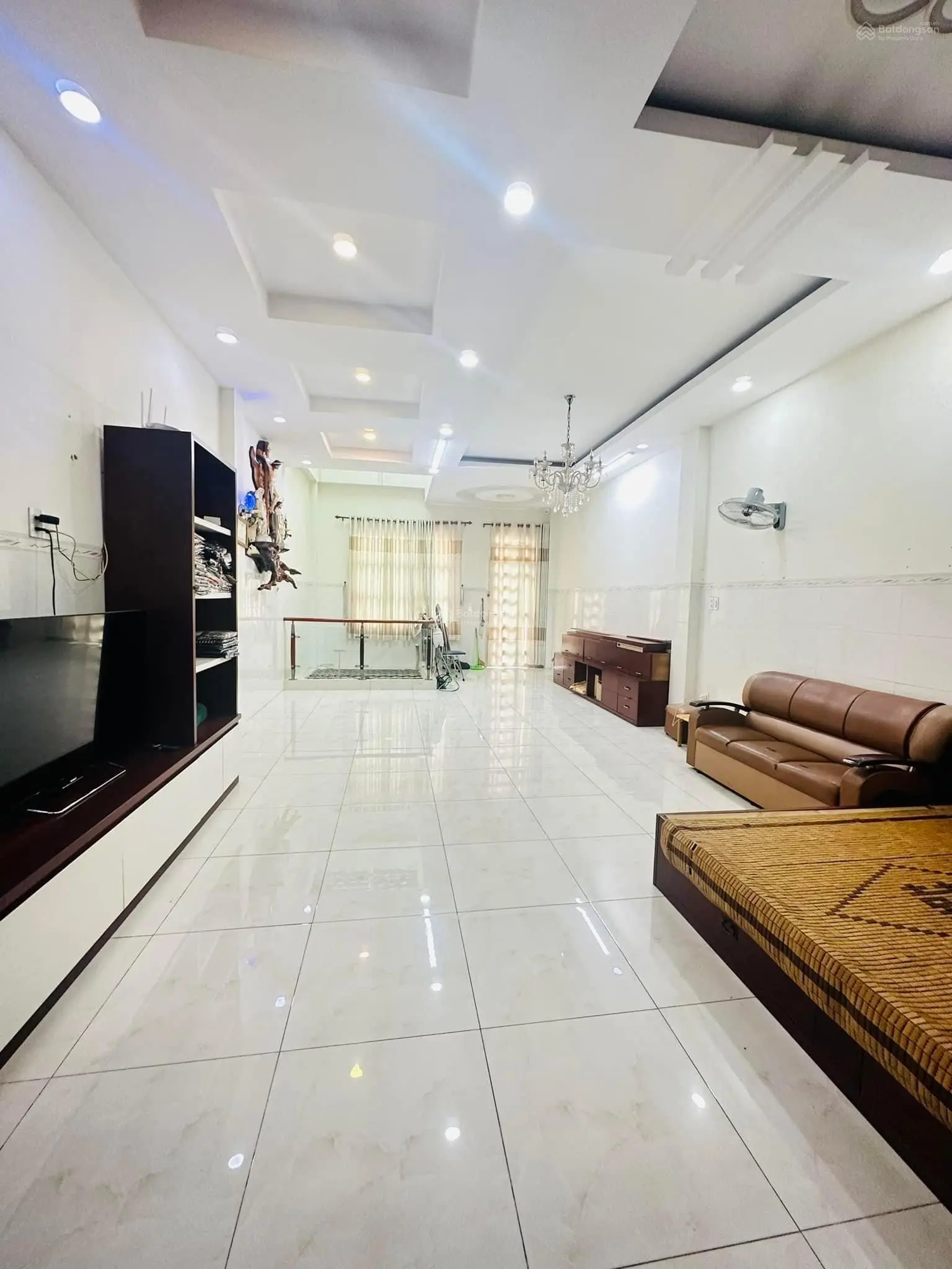 MẶT TIỀN KINH DOANH SIÊU ĐỈNH-186M2(5x38)-4TẦNG-NGÃ TƯ BẢY HIỀN- TÂN BÌNH- GIẢM SỐC 9TỶ